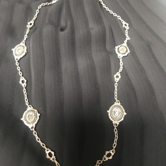 Judith Ripka necklace with oval stations - Picture 1 of 6